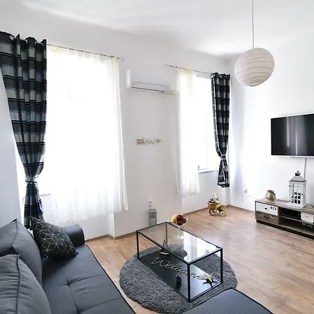Apartamento Donatella *
