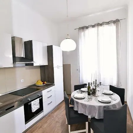 Apartment Donatella